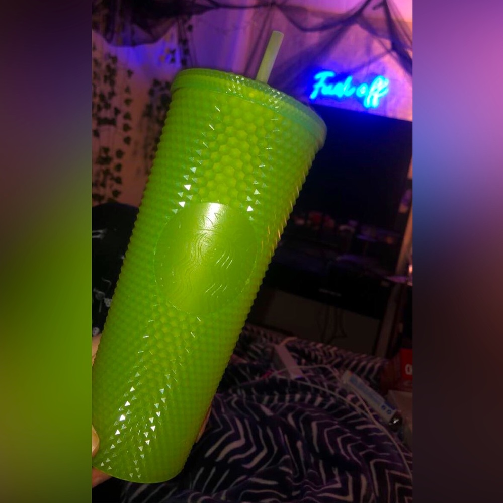 RARE glow in the dark venti halloween starbucks studded cup/tumbler